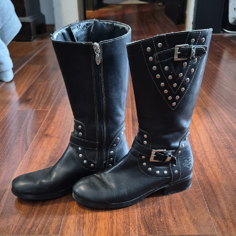 Harley-Davidson Black Motorcycle Boots with Silver Studs 6.5